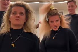 Discover short videos related to zofia zborowska on tiktok. Zofia Zborowska Nie Jest Juz Blondynka Maz Jest Zachwycony Metamorfoza Prawdziwa Czarna Wrona