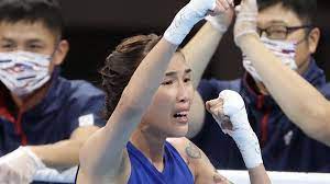 東京奧運羽球項目開打至今冷門不斷，繼昨天日本球王桃田賢斗出局之後，今(29)日印尼 第一男雙「小黃人」marcus fernaldi gideon/kevin sanjaya sukamuljo也以0:2不敵馬 來西亞組合謝定. Plxvo Agj1y98m