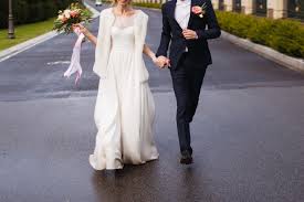 Die landshuter hochzeit ist ein mehrwöchiges historisches fest, das aktuell alle vier jahre im sommer in landshut aufgeführt wird, das letzte mal vom 30. England Chef Will Nach Hochzeit Neuen Namen Verbieten Brigitte De