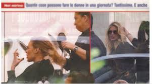 Per questo ilary blasi non ci sta a essere presa di mira dagli haters per i suoi presunti ritocchini.la conduttrice de 'l'isola dei famosi. Ilary Blasi Accompagna I Figli A Scuola Poi Parrucchiere E Spesa Foto Ultime Notizie Flash