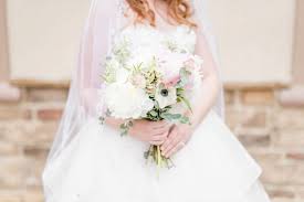 I create simple, yet elegant wedding bouquets for a reasonable cost. Columbus Ohio Florist Inspiration For Bridal Bouquets For Wedding Days