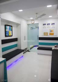 Dentists in Dixit Dental Care, Viman Nagar, Pune