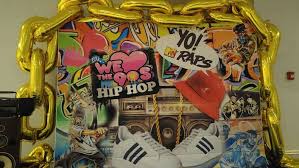 Birthday Party Ideas For 35 Year Old Woman 90 S Hip Hop Birthday Party Ideas Photo 19 Of 35 Catch My Party Hip Hop Birthday Party Hip Hop Birthday 90s Theme Party Decorations