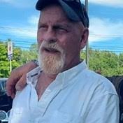 Max Whitcomb's Instagram, Twitter & Facebook