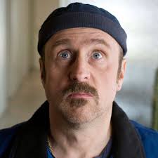 Hmmm, sehr witzig finde ich den tatortreiniger nicht, eher dialogstark. Tatortreiniger Bjarne Madel Gibt Nach 31 Folgen Den Wischmob Ab Fur Grimme Preis Nominiert Kultur