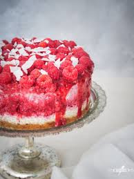 milchreis torte mit himbeeren und kokos ohne backen glutenfrei vegan rezept glutenfreier nachtisch himbeeren lebensmittel essen