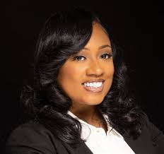 Huami Magazine Charleston May/June 2023 by Terry Watson