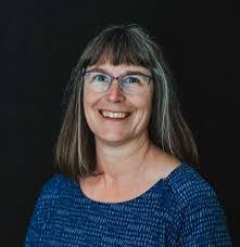 Nancy Mcgovern's Instagram, Twitter & Facebook