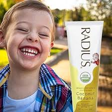 RADIUS Organic Children's Toothpaste, Safe for Babies and Gently Whitens  Teeth, For Children 6 Months and Up (Pack of 3) : Buy Online at Best Price  in ...