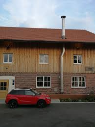 Schornstein Mit Dachdurchfuhrung Edelstahlschornstein Schornstein Altbau Renovierung