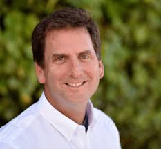 15 Electric Vehicle Influencers to Watch in 2025