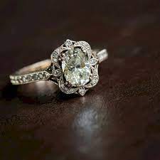 10 Breathtaking Vintage Engagement Rings Inspirations Engagement Ring Inspiration Vintage Wedding Jewelry Vintage Engagement Rings
