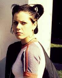 This Is My Body This Is My Vessel Vintagesalt Fairuza Balk In The Maker 1997 Fairuza Balk Budget Fashion Blog Balk