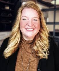 Ellen Butterbaugh's Instagram, Twitter & Facebook