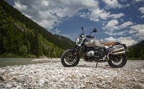 Download Wallpapers 4k Bmw R Ninet Offroad 2017 Bikes Superbikes New R Ninet Bmw Besthqwallpapers Com Fuera De La Carretera Bmw Motos