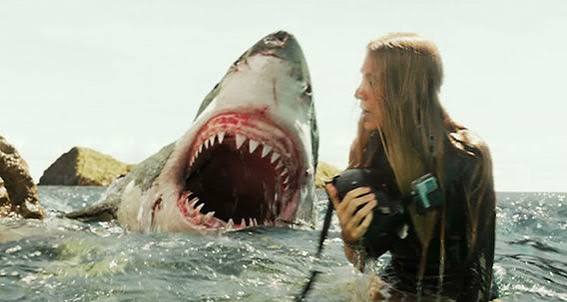 The Shallows (2016)