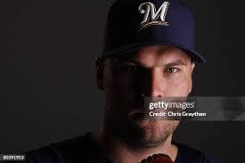 318 Photos & High Res Pictures