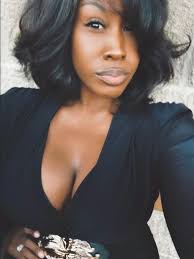 It's the Queen's birthday. It's hard to believe this is the 9th bday I've  had the pleasure to share with this beauty, and it's even more special  because it's her last year