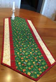 Christmas Gifts Quilted Table Runner By Birdsongquilts On Etsy Christmas Table Runner Table Runners Quilted Table Runners
