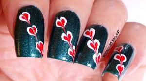 Green isn't really a normal color you often see for make up or for cosmetics. Dark Green White And Red Drag Marble Nail Art Design Tutorial Christmas Nail Art Youtube