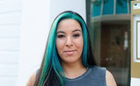 Jaye Nelson's Instagram, Twitter & Facebook