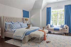 It often becomes a top choice for those who seek a calm bedroom other than using brown, white or grey. Blue And Beige Bedrooms Design Ideas