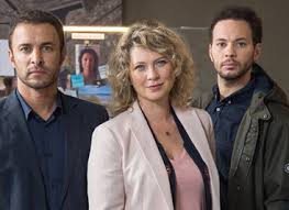 Résumé de l'episode 1 : Quiz Candice Renoir Saison 6 P1 Television