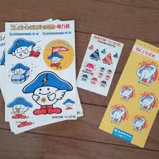 retro yakkoがinstagramプロフィールに投稿しました 1985年つくば万博でもらったシール 前年1984年に行ったとちぎ博のシールも 子どもながらに こういうシールとかスタンプとか もらえるものが嬉しくて 大事にとっておいたんだな monopoly monopoly deal