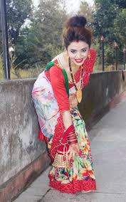 Pin By Masum Ahmed On Sindoor In The Hair Parting Indian Girl Bikini Beauty Full Girl India Beauty Women