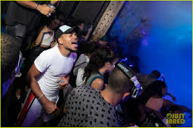 Chance the Rapper Performs New Music at TAO Chicago!: Photo 4330891 |  Chance The Rapper Photos | Just Jared: Entertainment News