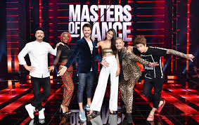 Nachdem die staffel zu beginn schlagzeilen machte, weil sylvie meis von victoria swarovski ersetzt alle infos zu den „let's dance kandidaten 2018 bekommt ihr in der bildergalerie. Let S Dance Masters Of Dance Mit Julien Bam Startet Auf