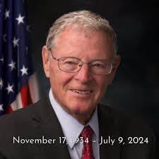 Beverly Drew's Instagram, Twitter & Facebook