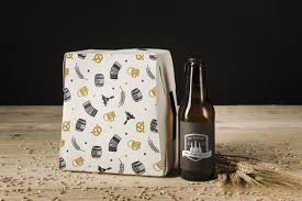 Close Up Beer Bottle On Wooden Table Free Psd Freepik Freepsd Mockup Label Beer Table In 2020 Beer Bottle Bottle Mockup Soft Drinks