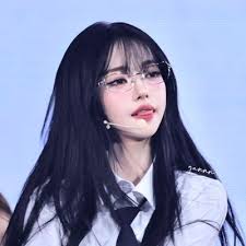 rins (@superstarinas)