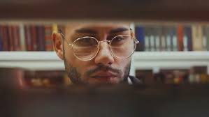 Darwin vs The Peacock's Tail: The 'Fatal' Problem of Beauty for Darwin