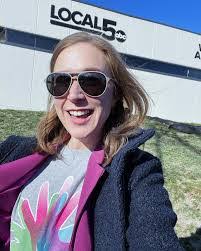 Claire Richmond's Instagram, Twitter & Facebook