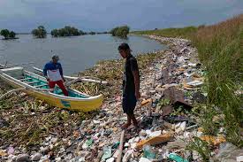 Although garbage patches have higher amounts of marine debris, they're not islands of trash and you definitely can't walk on them. An Island Crusader Takes On The Big Brands Behind Plastic Waste