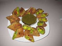 Bj S Avocado Egg Rolls Carbs Copycat Cheesecake Factory S Avocado Egg Rolls Recipe Recipes Avocado Egg Rolls Food
