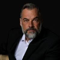 Gary Dervetski's Instagram, Twitter & Facebook