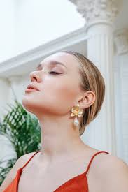 Pearl Orchid Earring