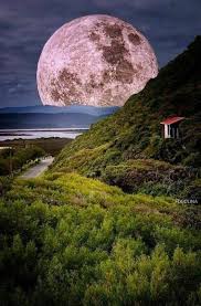 Pin By Albablkshe On صور خرافية Moon Photography Beautiful Moon Beautiful Nature