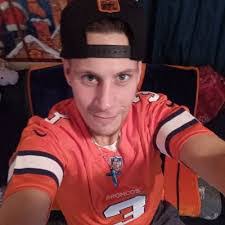 Scott Rinaldi's Instagram, Twitter & Facebook