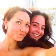 The Alcantars can hangggg 🛥️