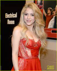 Check spelling or type a new query. Shakira Blake Shelton Perform Medicine At Acm Awards 2014 Video Photo 3085932 2014 Acm Awards Blake Shelton Shakira Pictures Just Jared