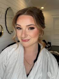 ABBY DECKER TRAVELING HMUA (@abbydeckerbeauty) • Instagram photos and videos