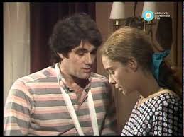 Reconocida como una de las vedettes más emblemáticas de la argentina entre las décadas de los '70 y los '80, camila perissé vive un momento de angustia. Camero Y Camila Perisse En Esa Provinciana 1983 Fragmento Youtube