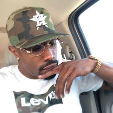 after 16 years, the #hiphop duo #clipse have reunited to drop their new  album 'let god sort em out' 💿 #pushat & #malice are at #genius for a  one-of-a-kind week dedicated entirely