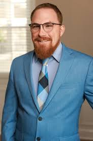 Waiting for dating app headshots from photographer