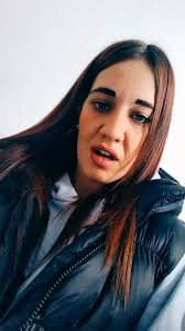 Demi Cameron (@demicameron4)