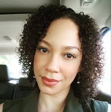 Michelle Denise's Instagram, Twitter & Facebook